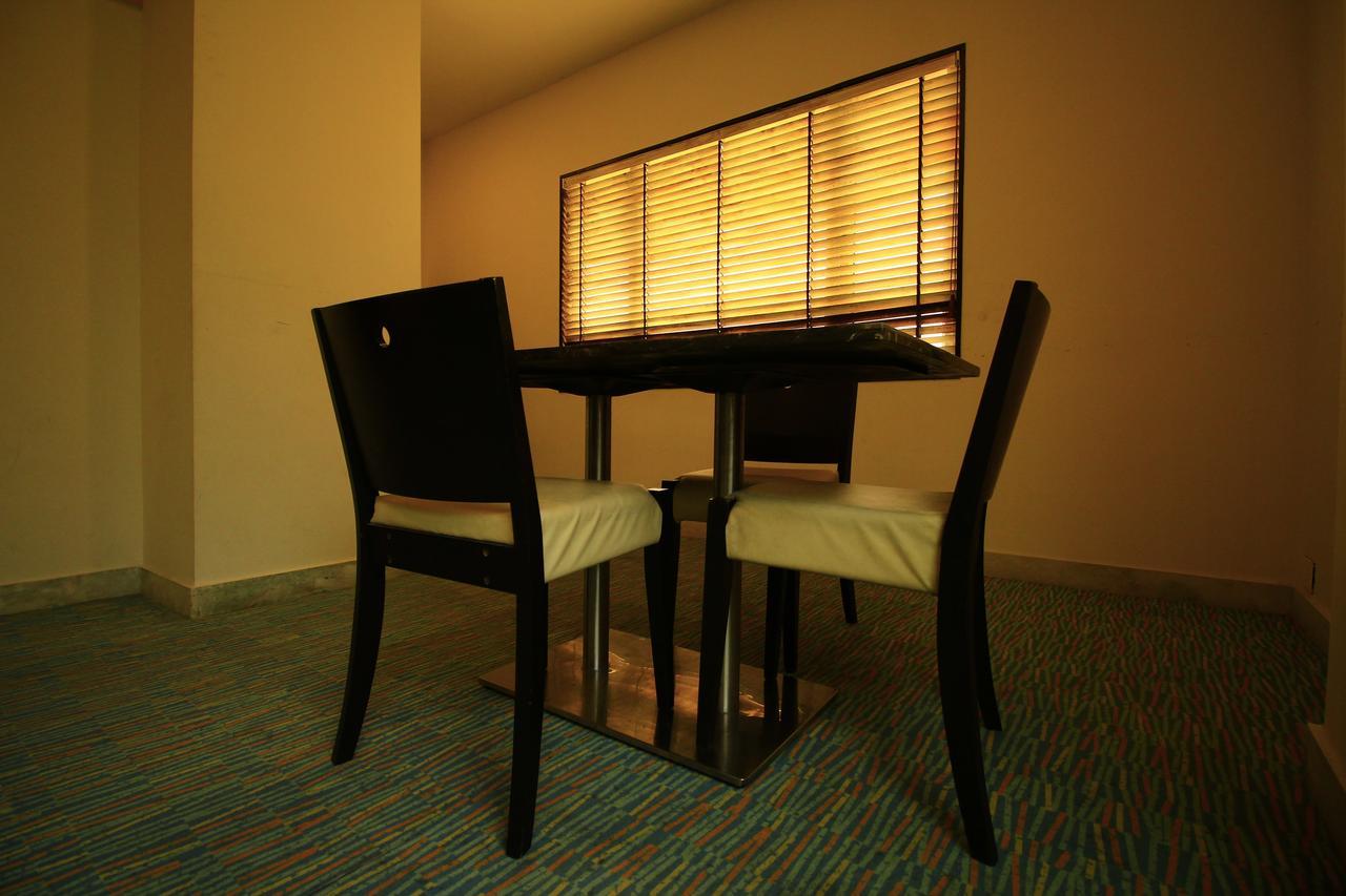 เซียสตา สตาร์ ทีนคร Hotel เชนไน ภายนอก รูปภาพ
