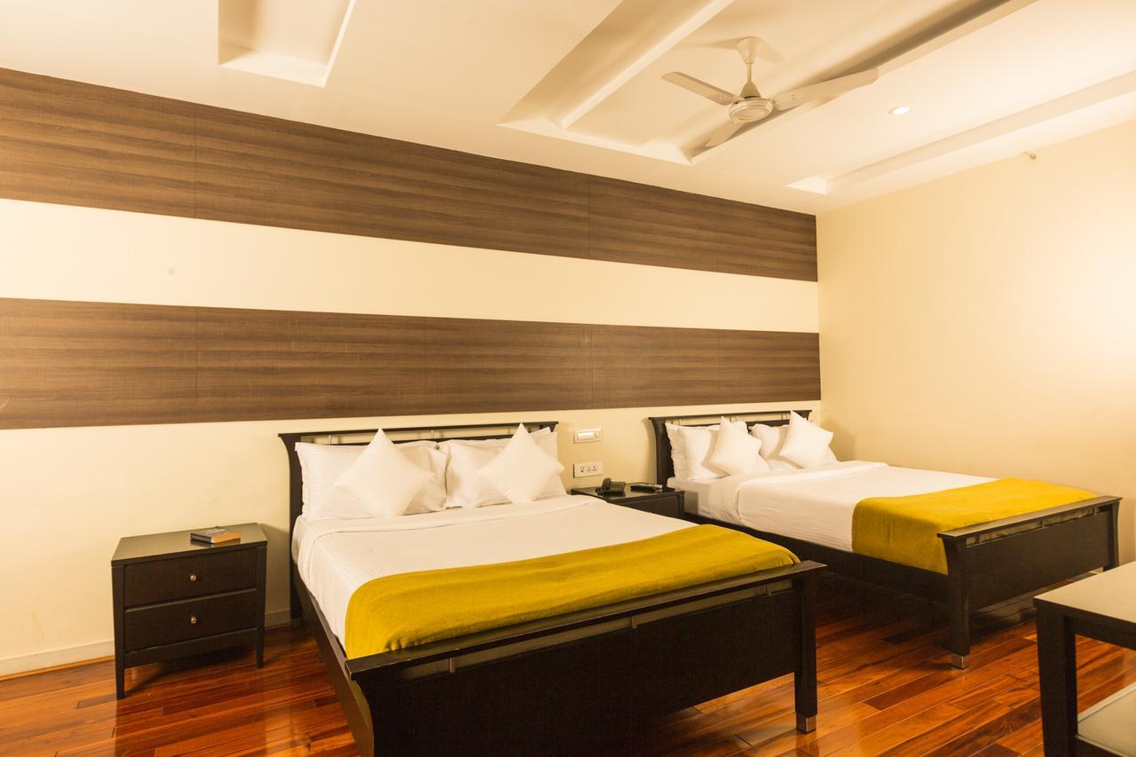 เซียสตา สตาร์ ทีนคร Hotel เชนไน ภายนอก รูปภาพ