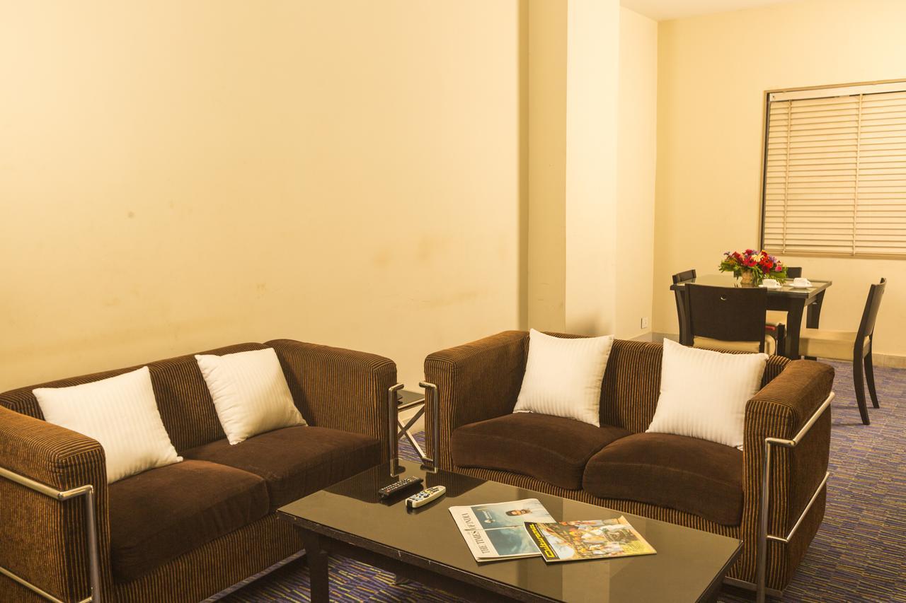 เซียสตา สตาร์ ทีนคร Hotel เชนไน ภายนอก รูปภาพ