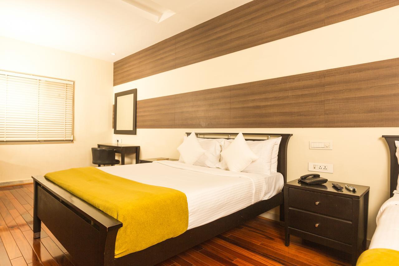 เซียสตา สตาร์ ทีนคร Hotel เชนไน ภายนอก รูปภาพ