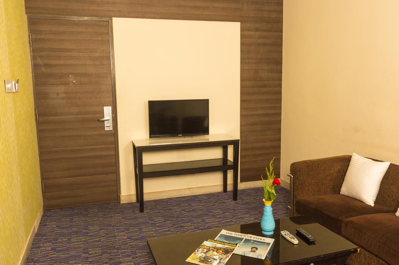 เซียสตา สตาร์ ทีนคร Hotel เชนไน ภายนอก รูปภาพ